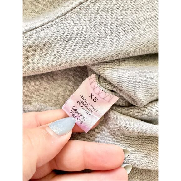 Grayson threads ‘good vibes only’ gray crewneck sweatshirt size extra small - Picture 4 of 7